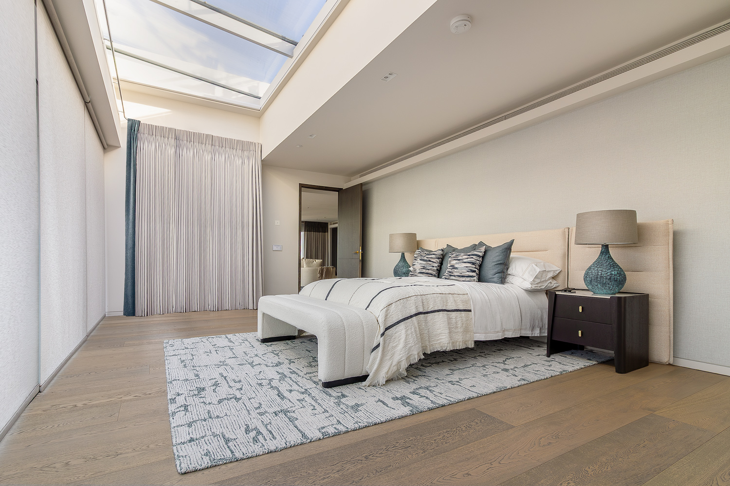 Casson Square Penthouse interior